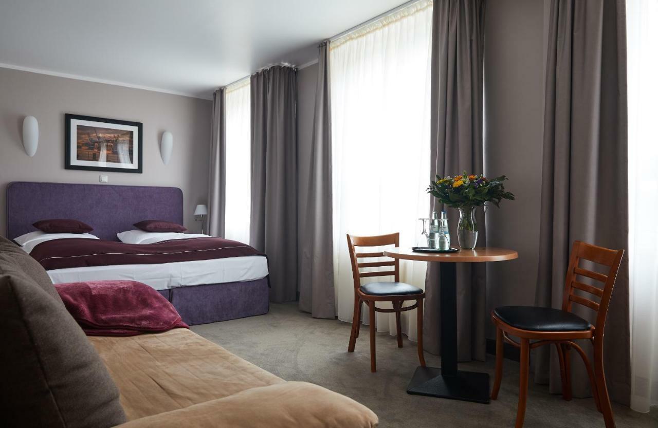 Hotel Hafentor Hamburg Ngoại thất bức ảnh