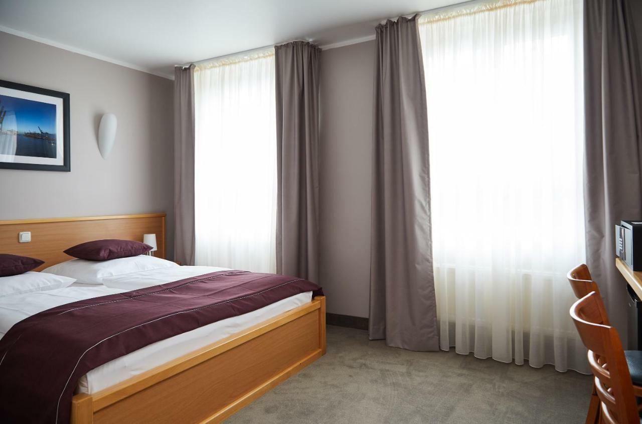 Hotel Hafentor Hamburg Ngoại thất bức ảnh